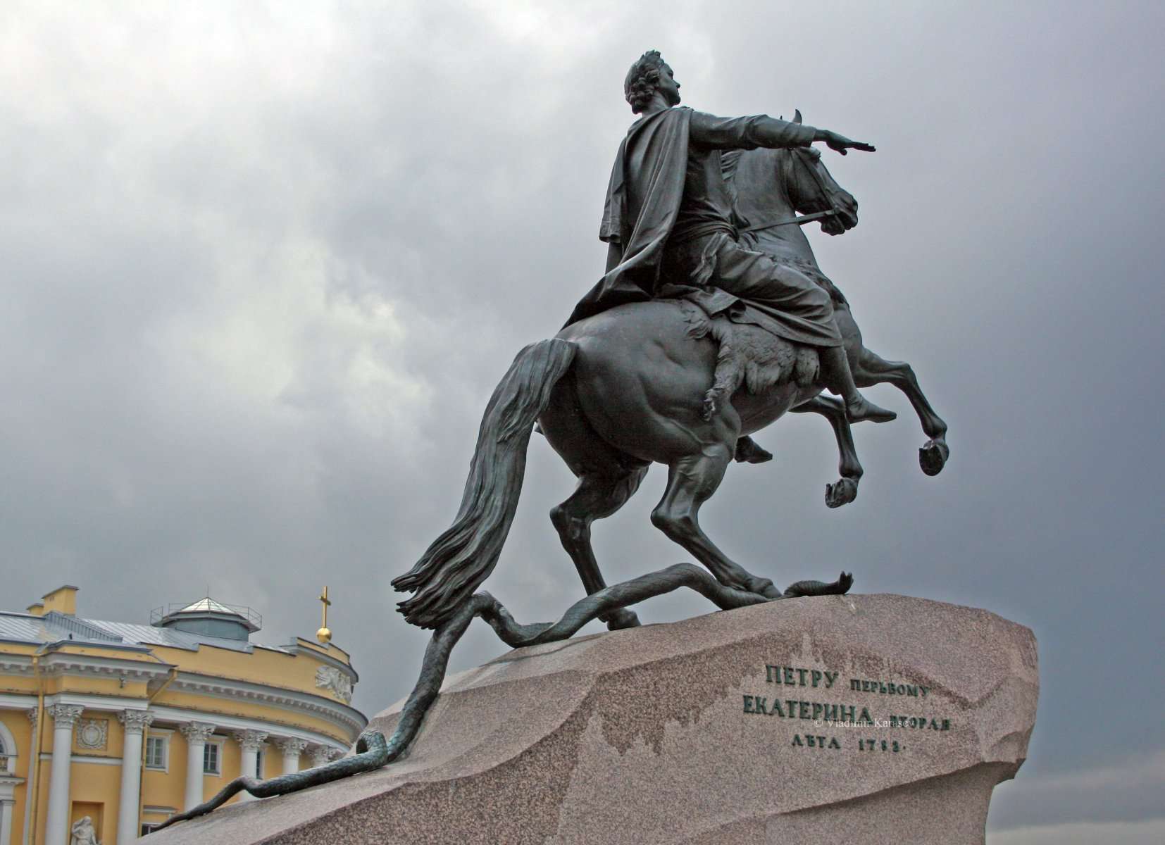 Памятник Петру 1 на Сенатской площади