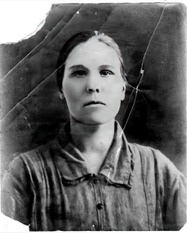 Мать - Лидия Астафьева. 1920-е