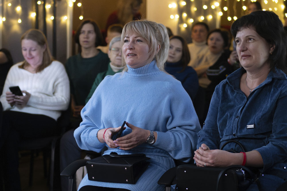 A Lamp Lit Evening at the Model Library 2025 3