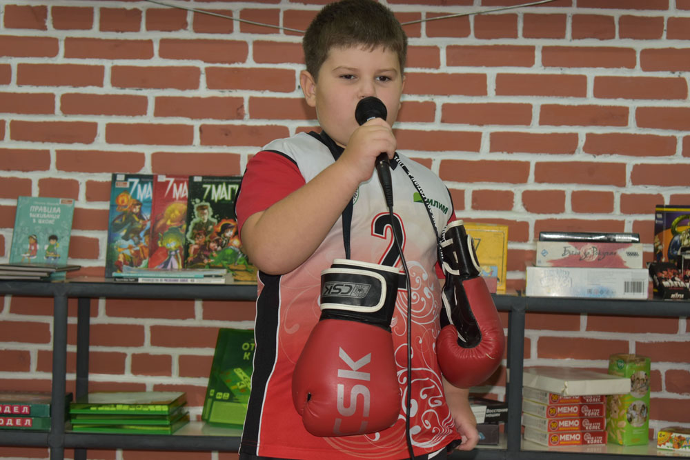 A children reading competition was held at Pervotsvet 2025 4