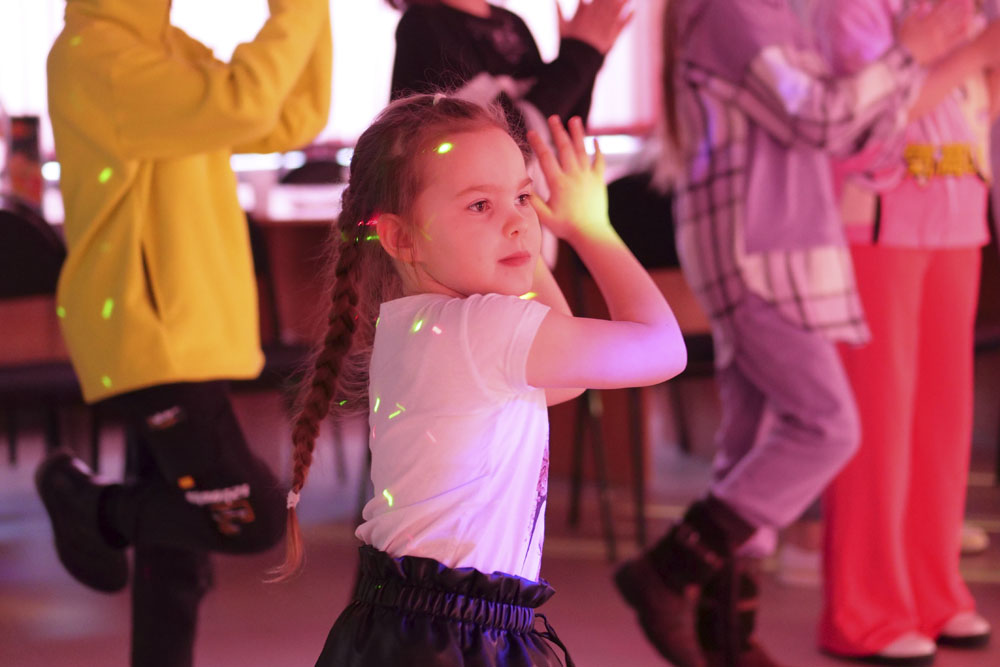 Entertainment and game program Nu school pogodi 2025 2