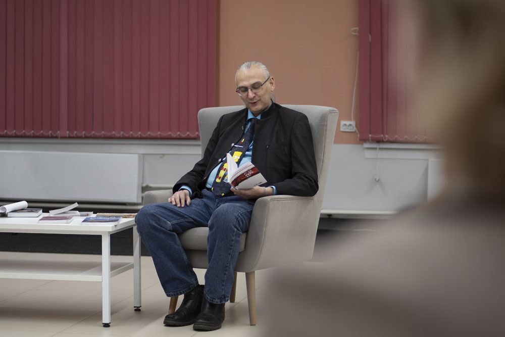 Festival of books and reading in the model library 2025 16